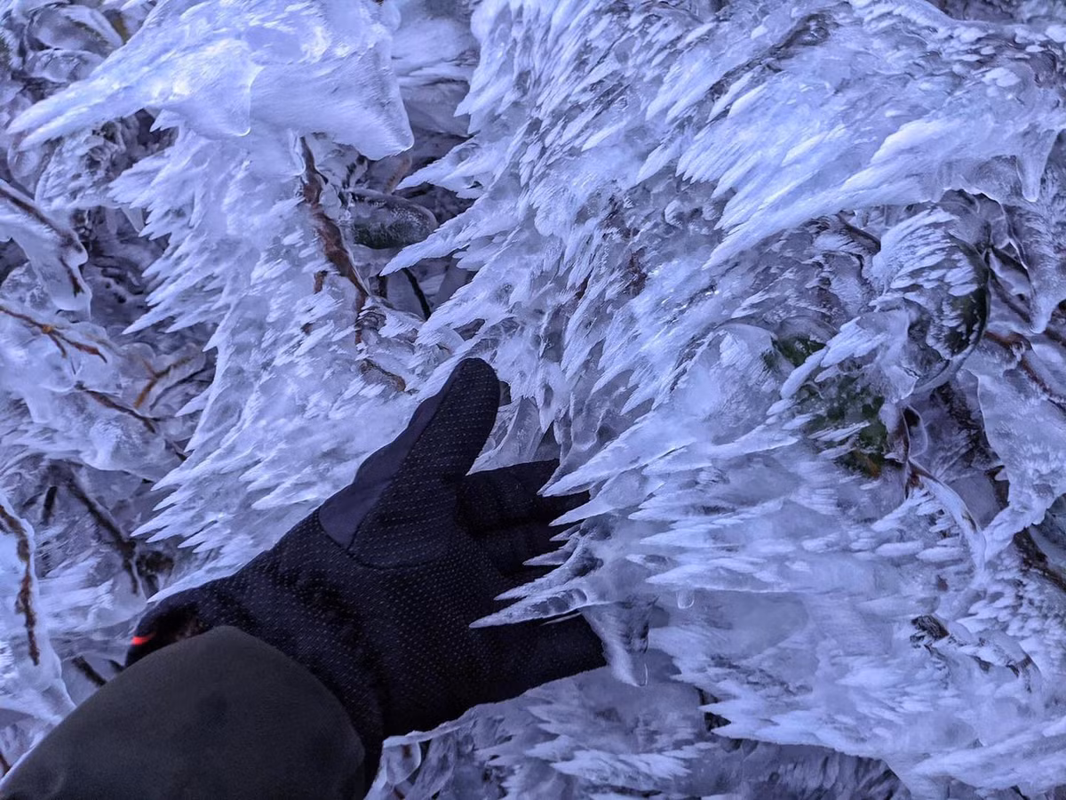 Ky ao bang gia boc kin hoa co noi dinh nui ret nhat Viet Nam-Hinh-7