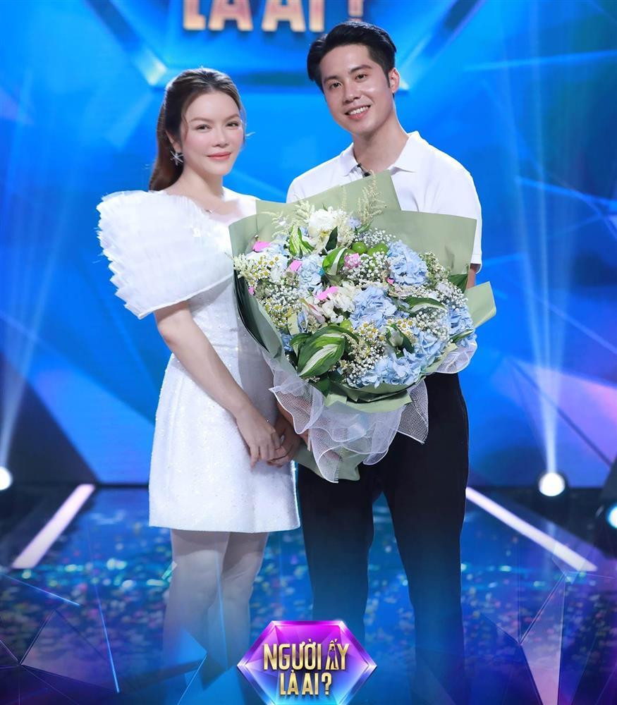 Dan mang kho chiu Ly Nha Ky khoc loc, nhong nheo tuoi 40-Hinh-2