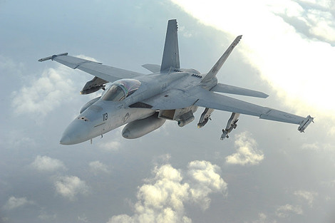 F/A-18E/F vẫn tiếp tục là tiêm kích hạm xương sống của Hải quân Mỹ trong nhiều năm nữa.