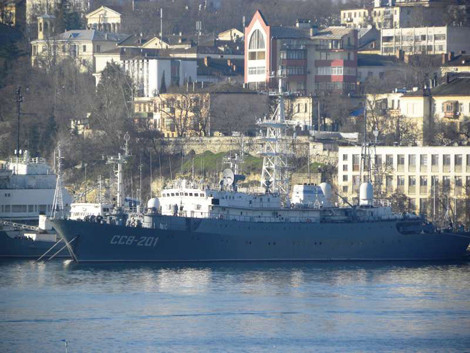 Tàu SSV-201 Priazovye.