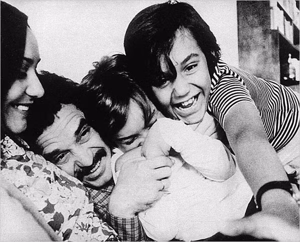 Họ đám cưới vào năm 1958 và có hai con trai chung và năm 1961 chuyển tới Mexico sinh sống.