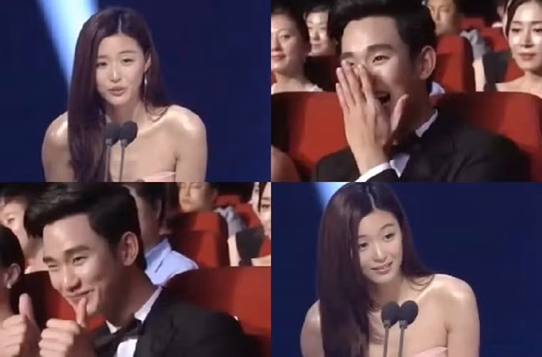 Nhưng màn phát biểu gây ấn tượng nhất của Jun Ji Hyun là khi cô nói lời cảm ơn bạn diễn Kim Soo Hyun. Ngạc nhiên với lời cảm ơn của Ji Hyun, ngồi phía dưới khán giả Soo Hyun giơ hai ngón tay cái cười thật tươi.