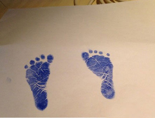 Hình ảnh đôi chân con gái đầu lòng của Đại S.