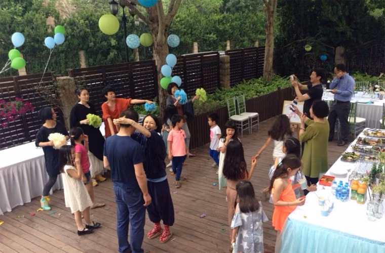 Năm ngoái, ngôi sao Anh hùng xạ điêu còn dính lùm xùm trong vụ làm giàu trên danh nghĩa 2 quỹ văn hóa do anh thành lập.