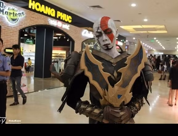 Halloween năm nay, Trung tâm thương mại The Garden có màn thi cosplay dành tặng cho các bạn trẻ Việt. Kèm với đó là nhiều chương trình khác mang màu sắc ma quái.