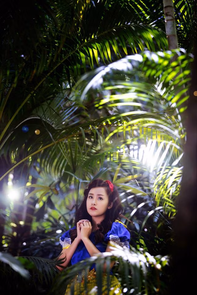 Kể từ khi tạo dựng hình ảnh mới, Bà Tưng rất tích cực tham gia các dự án nghệ thuật, liên tục cho ra những bộ ảnh mới khiến các fan mãn nhãn, được đón nhận nhiều bất ngờ.