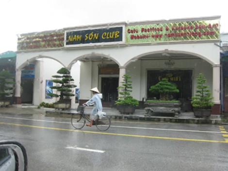 Theo nhiều chuyên gia pháp luật, cần phục hồi điều tra vụ băng nhóm Dũng “Phương” cố ý gây thương tích tại bar Nam Sơn.