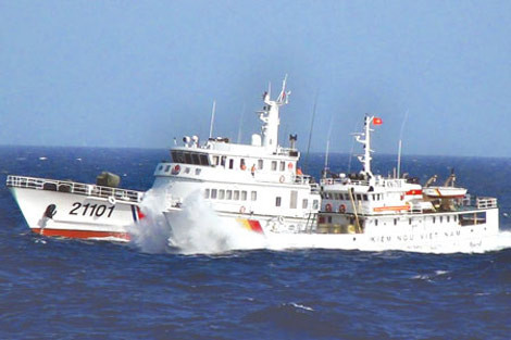 Các tàu Trung Quốc tiếp tục có các hành động hung hăng, ngang ngược trên vùng biển thuộc chủ quyền Việt Nam.