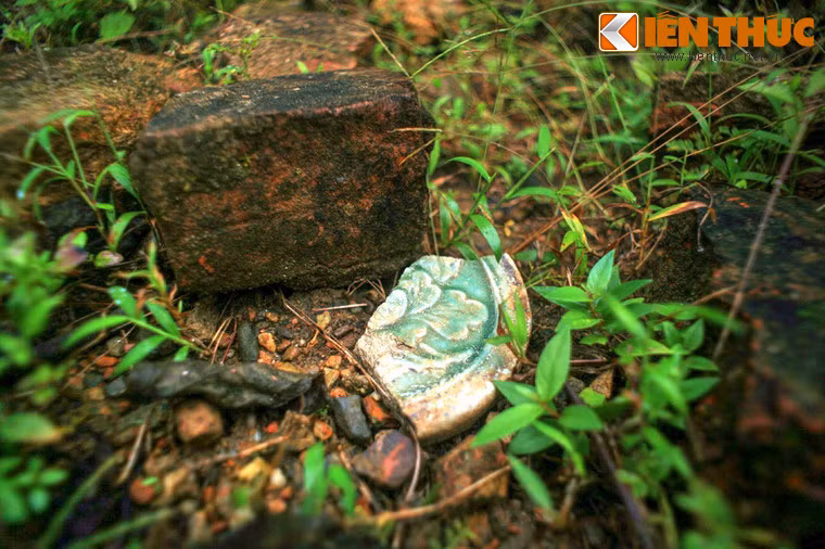 Gần đây, tỉnh Lai Châu đã đưa ra dự án phục chế dinh thự Đèo Văn Long. Nhưng kế hoạch này gặp rất nhiều trở ngại do những tư liệu về khu dinh thự lịch sử chỉ còn lại rất ít.