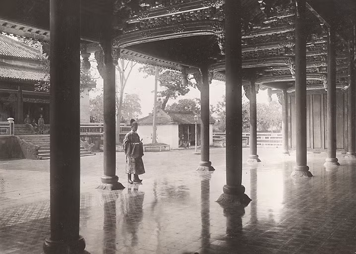 Bên trong Đại cung môn - cửa chính ở mặt Nam của Tử Cấm Thành.