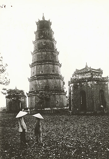 Ngọn tháp bát giác nổi tiếng ở chùa Thiên Mụ.