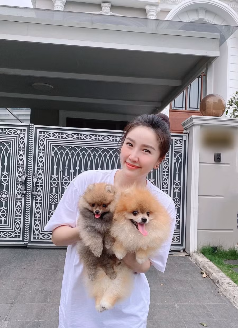 Bao Thy khoe cun moi nhung spotlight lai do don ve nhan sac-Hinh-2