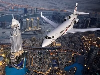 Dassault Falcon 7X: là chuyên cơ cao cấp hiện nay, được dùng để bay đường dài, với sức chứa 19 người.