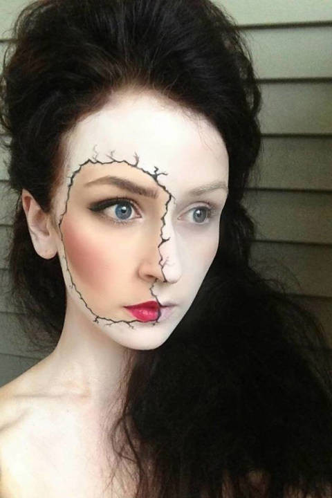 Ma mị nhưng không kém phần quyến rũ.