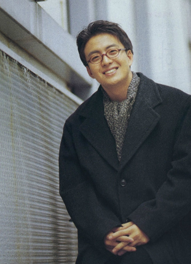 Bae Yong Joon 'Moi tinh dau': Tu ban han den 'ong trum giai tri'