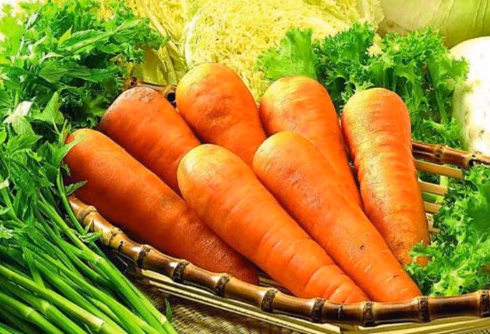 Mua ca rot chon cu mau sam la dung hay sai?