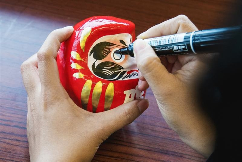 Đến Nhật Bản thăm ngôi chùa có hàng vạn búp bê may mắn ảnh 5