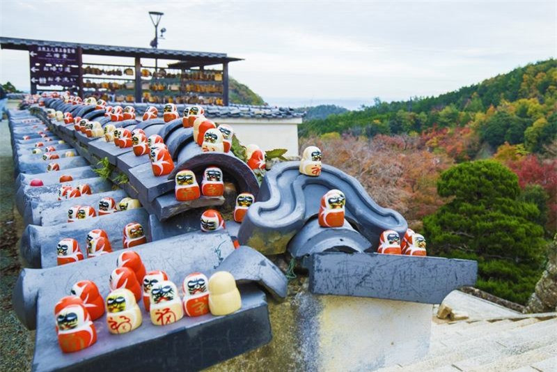 Đến Nhật Bản thăm ngôi chùa có hàng vạn búp bê may mắn ảnh 13