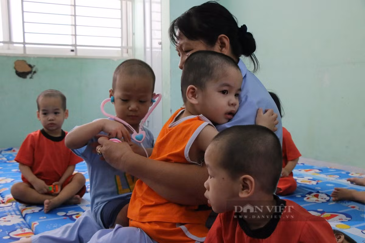 He luy nao co the xay ra voi nhung dua tre bi bao hanh?-Hinh-2