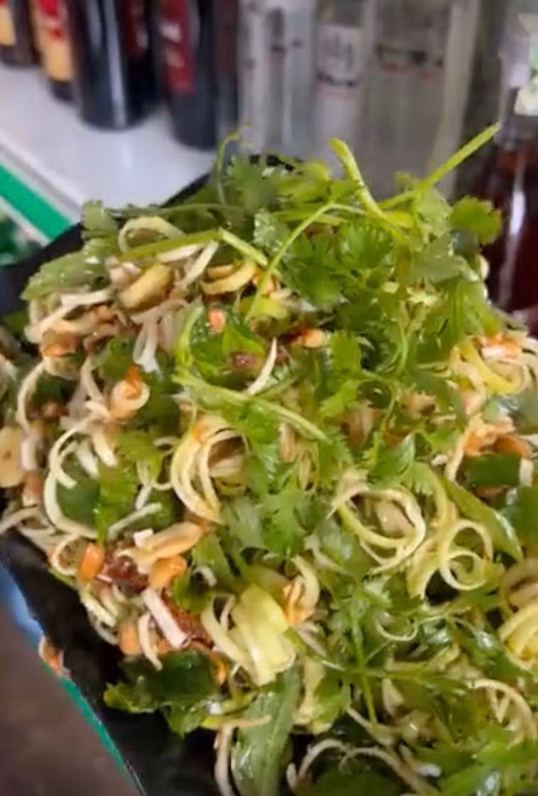 Thuong thuc mon an dac san tao nen thuong hieu o Mang Den-Hinh-10