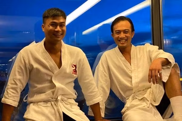 Doãn Quốc Đam và Duy Hưng có sự kết hợp ấn tượng, mang đến sức hấp dẫn cho "Độc đạo" ngay từ những tập đầu nhờ vào vai xuất sắc.