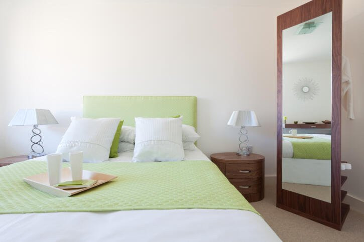 Vo chong khong nen de vat nay trong phong ngu keo pham dai ky-Hinh-2