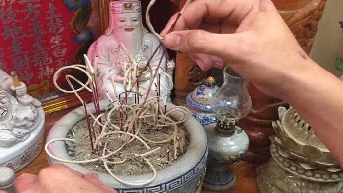 Cuối năm tỉa chân hương: Gia chủ nhất định phải làm 3 điều này Cuoi nam tia chan huong: Gia chu nhat dinh phai lam 3 dieu nay