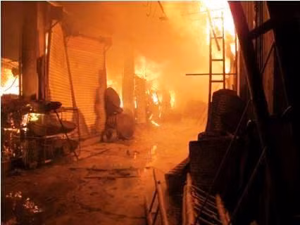 Hiện trường vụ cháy. Ảnh: Hoàng Thiêm