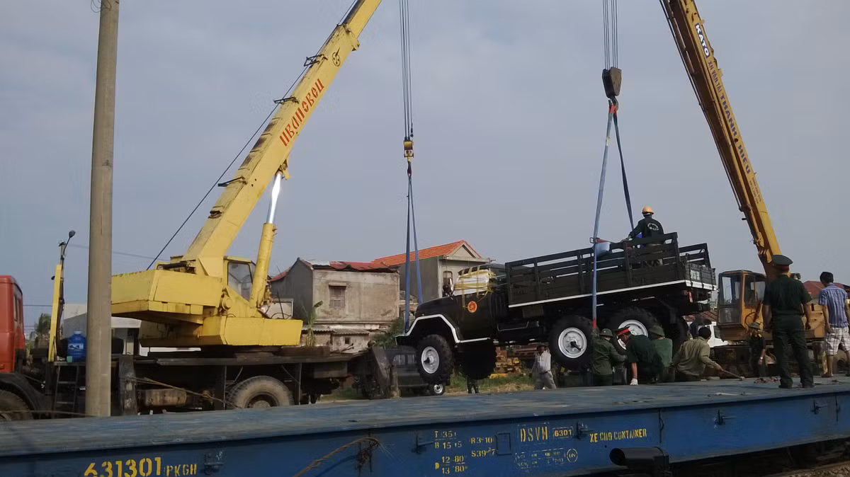 Ngày 13/10, đoàn xe sẽ đến sân bay Đồng Hới để đưa linh cữu Đại tướng về nơi an nghỉ cuối cùng