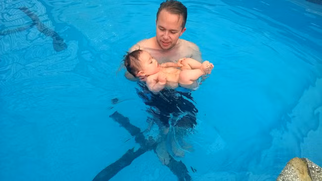 Ong bo cuong quyet giu con va dong y ly hon vo-Hinh-2