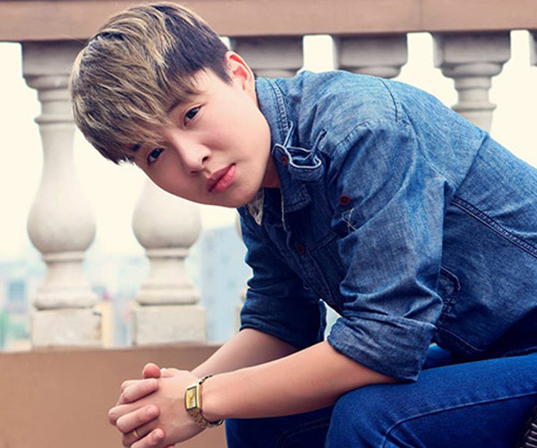 Cuoc song Tu Lo Kho ra sao sau khi cuoi vo hon 21 tuoi?-Hinh-2