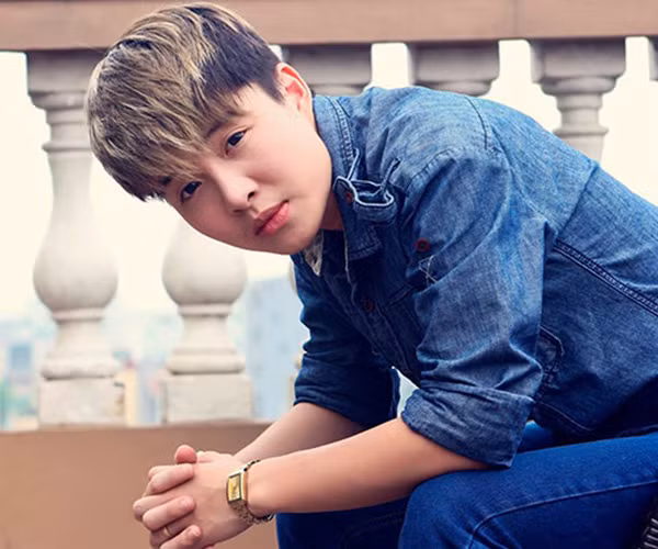 Cuoc song Tu Lo Kho ra sao sau khi cuoi vo hon 21 tuoi?-Hinh-2