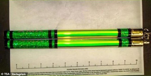 Soc khi khach mang len may bay nhung mon do nay-Hinh-8