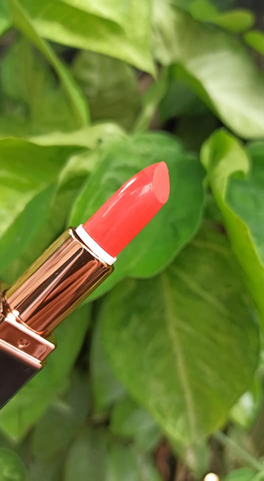 Bo pho ve que song gan thien nhien co gai tim duoc cam hung-Hinh-5