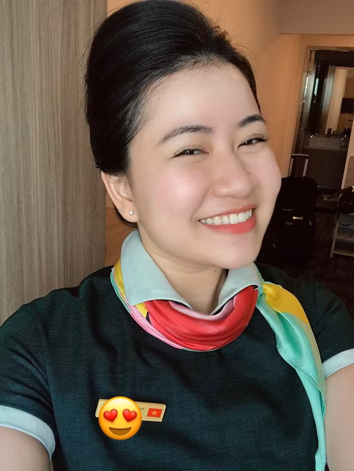 Co gai Viet bong dung tro thanh tiep vien hang khong Dai Loan-Hinh-3