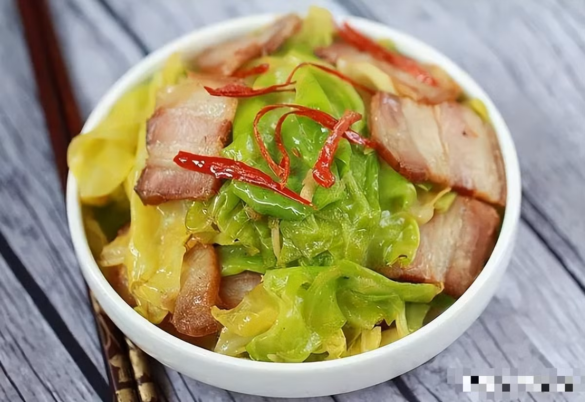 Xào bắp cải đừng cho ngay vào nồi, làm theo 3 bước này - Hình 7 Xao bap cai dung cho ngay vao noi, lam theo 3 buoc nay-Hinh-7