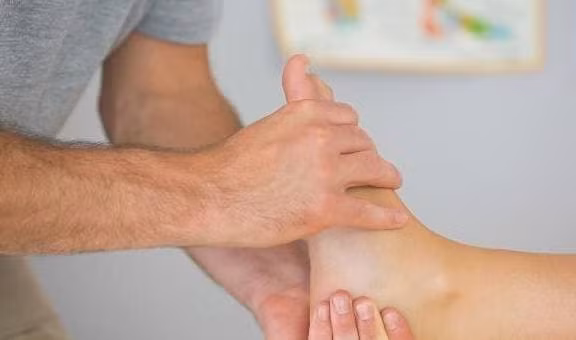 Neu chan co 3 bieu hien nay, rat co the la '