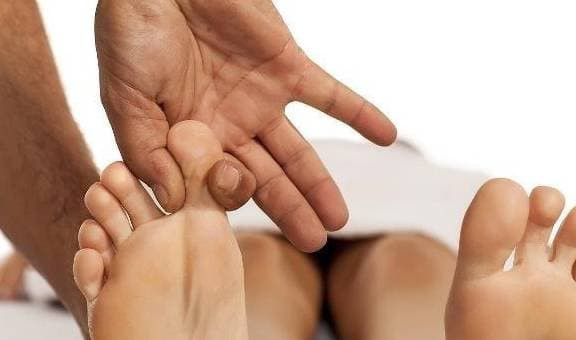 Neu chan co 3 bieu hien nay, rat co the la '