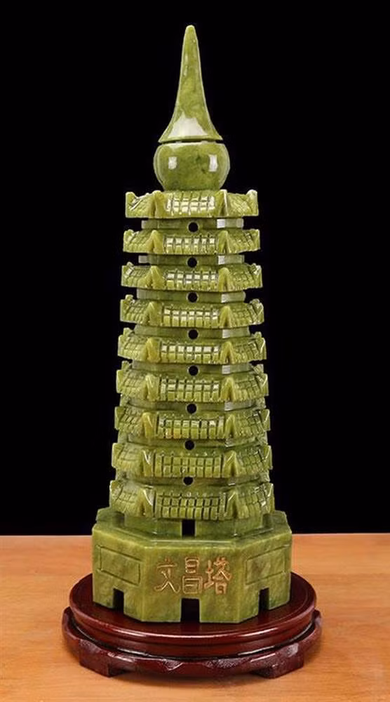 Dat thap Van Xuong trong nha giup con ngoan tro gioi, bo me phat tai