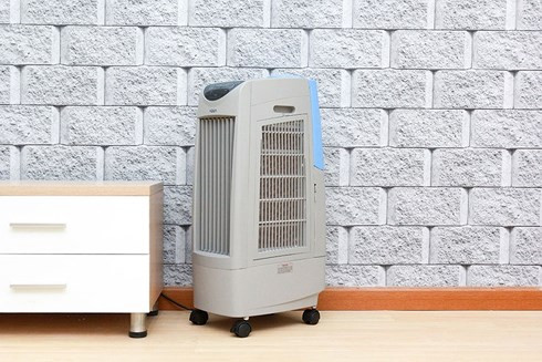 Tac hai cua quat hoi nuoc voi suc khoe nhu the nao?