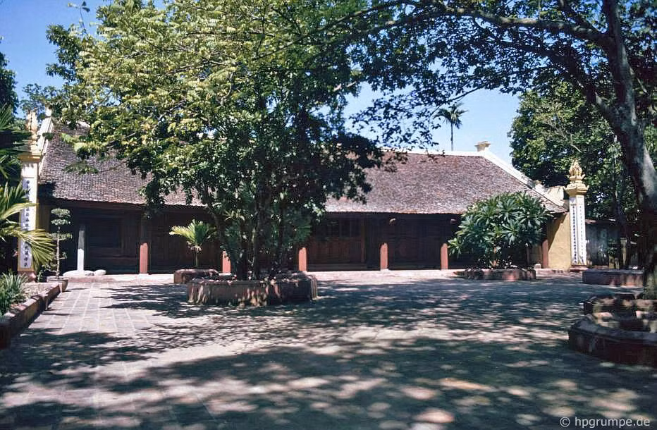 Toàn cảnh tòa Thượng điện.