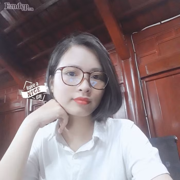 Me tre 9X chi cach nuoi toc moc nhanh sieu toc chi voi vai cu hanh tay