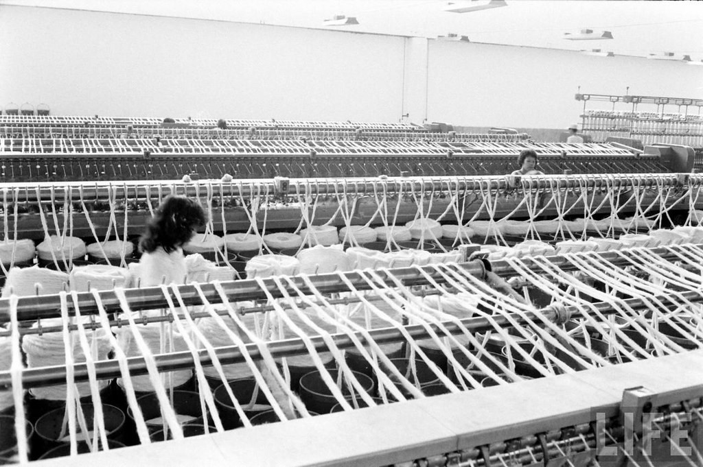 Với hệ thống máy móc nhập ngoại tiên tiến, đây là nhà máy dệt hiện đại bậc nhất của miền Nam thời điểm năm 1962.