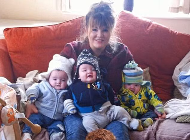 Các bác sĩ cho rằng đây là trường hợp cực kỳ hiếm, chiếm tỷ lệ 1/25.000 bởi bà mẹ này sinh 3 khác trứng, những đứa trẻ không giống nhau về vẻ bên ngoài, điều này hầu như chỉ xảy ra bằng thụ tinh ống nghiệm.