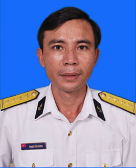 Thiếu tá Phạm Văn Khoa.