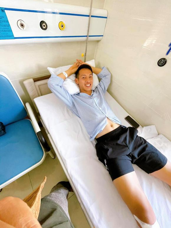 Vao vien tham Hung Dung... Van Lam lai tro thanh tam diem chu y-Hinh-2