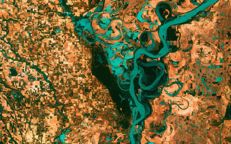 Hình ảnh về sông Mississippi, ở phía nam Memphis, Tennessee.