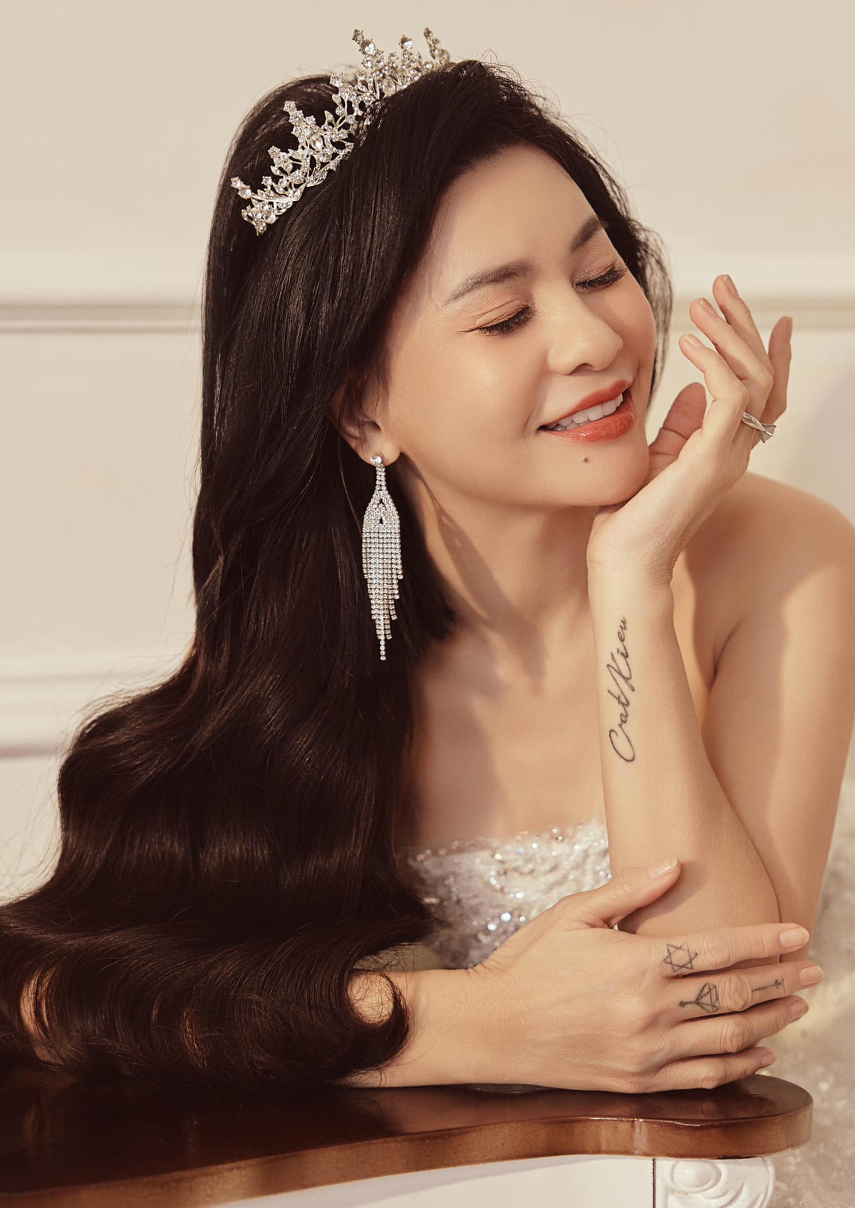 Cat Phuong hoa co dau xinh dep, he lo thoi diem cong khai ban trai-Hinh-4