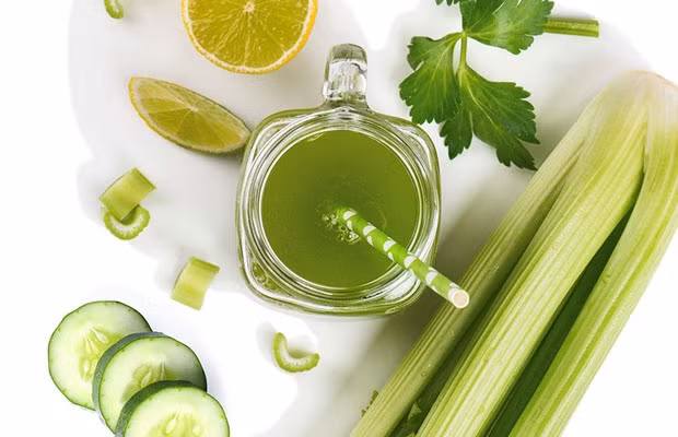 Can tay tot cho suc khoe nhung ai can than trong khi an?-Hinh-2