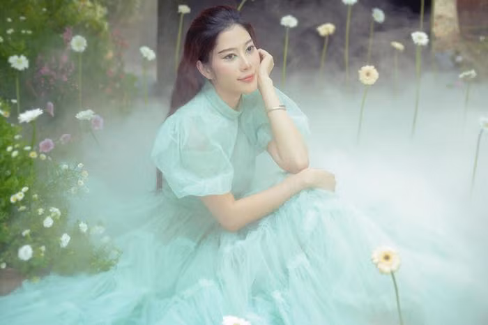 Nam Em het nhan 'hoa dong tien' lai cam ve vo so qua gia tri 'khung'-Hinh-2